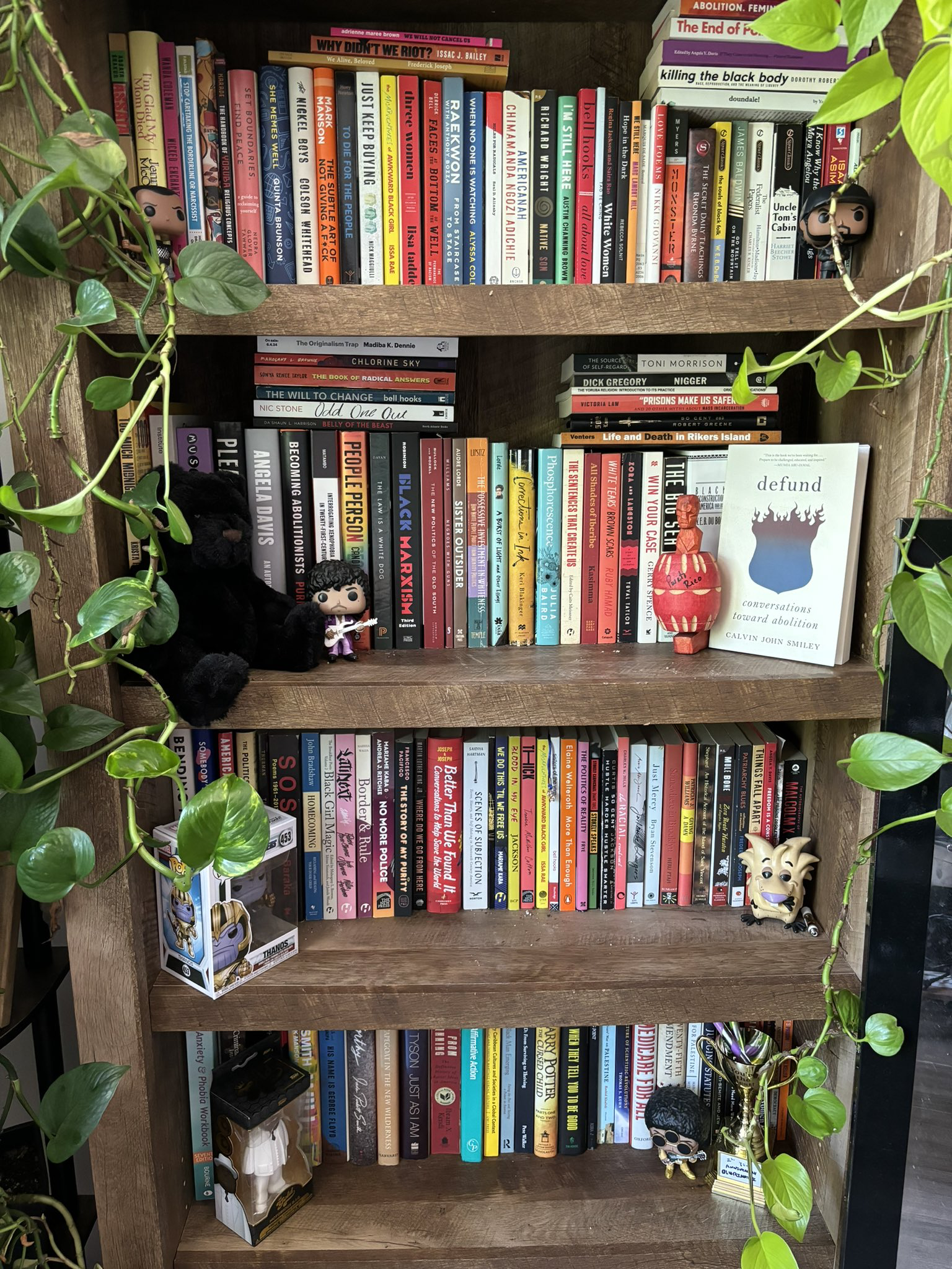 Bookshelf - olayemi.png|300